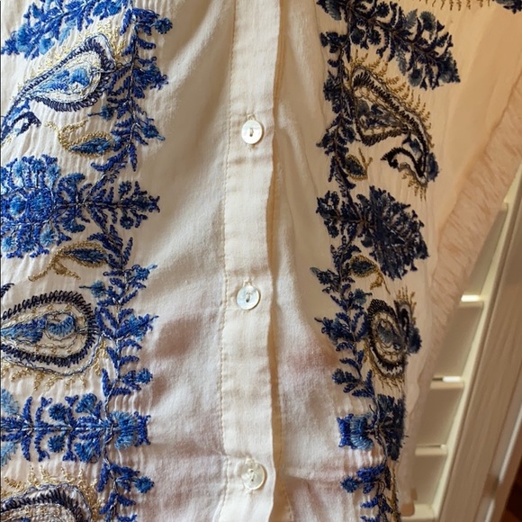 Tiny By Anthropologie(size small) Off-White Blouse - Picture 4 of 4